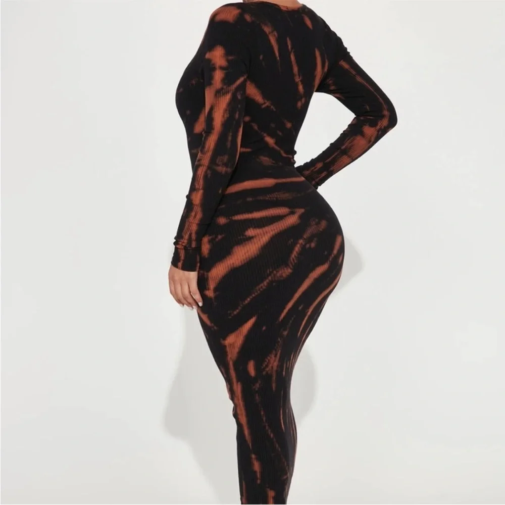 Fashion Nova, Maxi Dress , Women’s 1X , Black/Combo , Tie-Dye - Picture 5 of 6